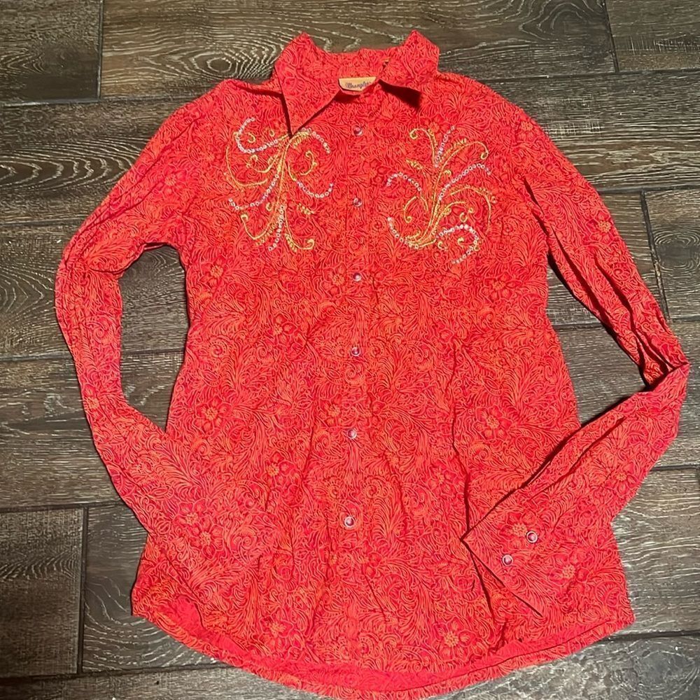 wrangler long sleeve shirt with gold and silver diamond embroidery design S